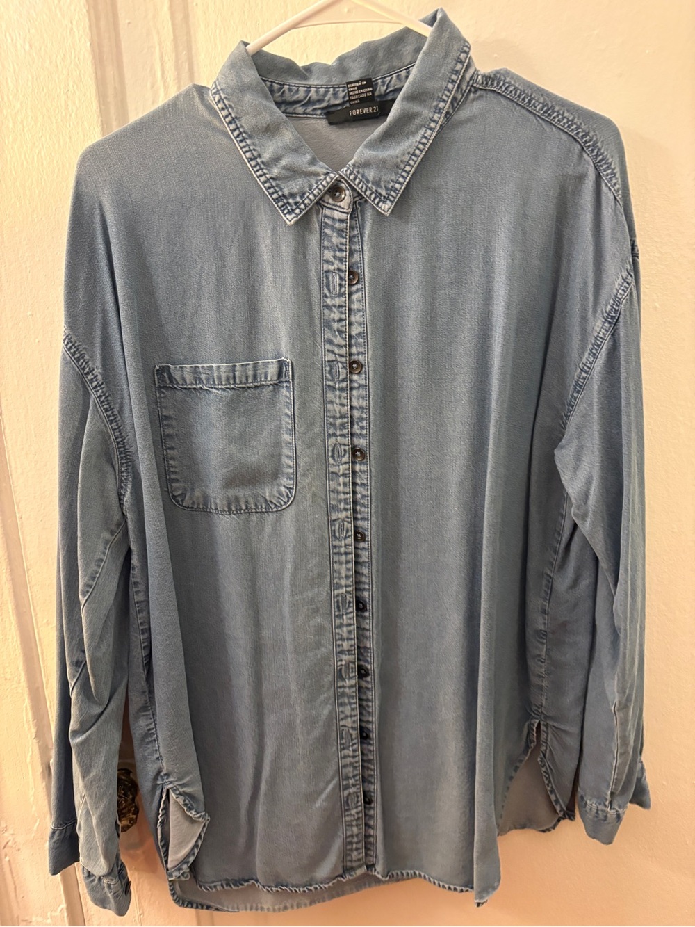 Forever 21 Light Wash Denim Shirt Jacket - Pale Blue
